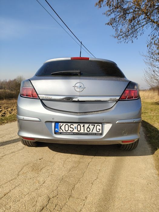 Opel Astra H GTC