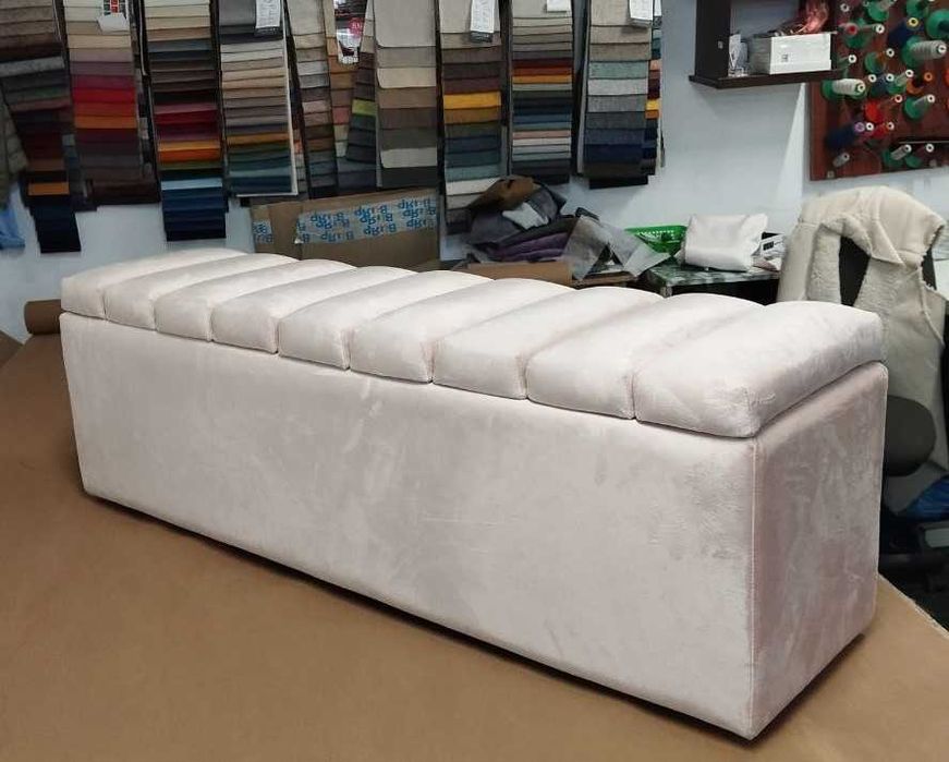 Банкетка в прихожу