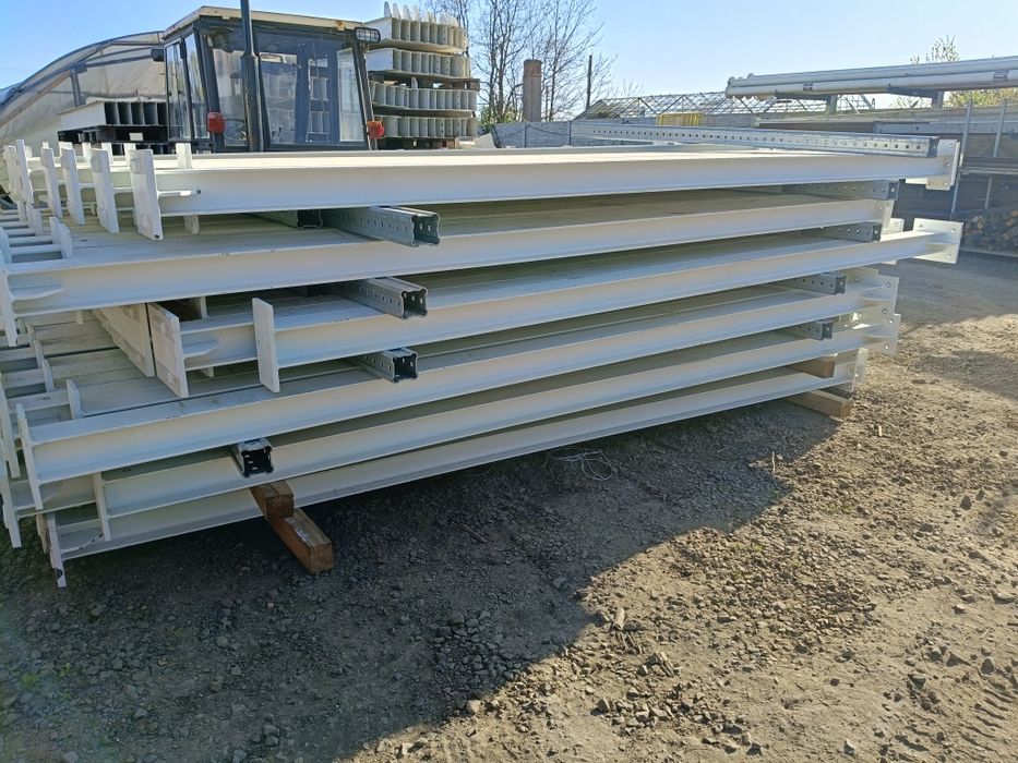 Słup stalowy dwuteownik 382cm wiata hala garaż