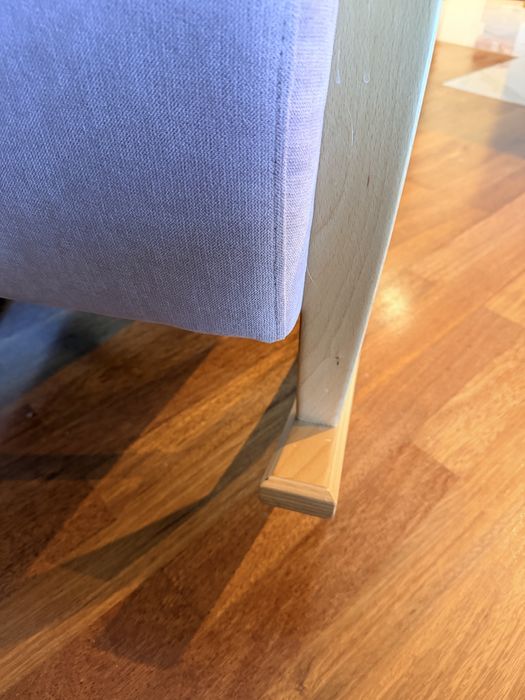 Cadeira de baloiço rosa velho