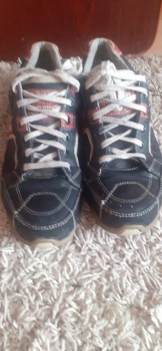 Фірмові шкіряні красавки