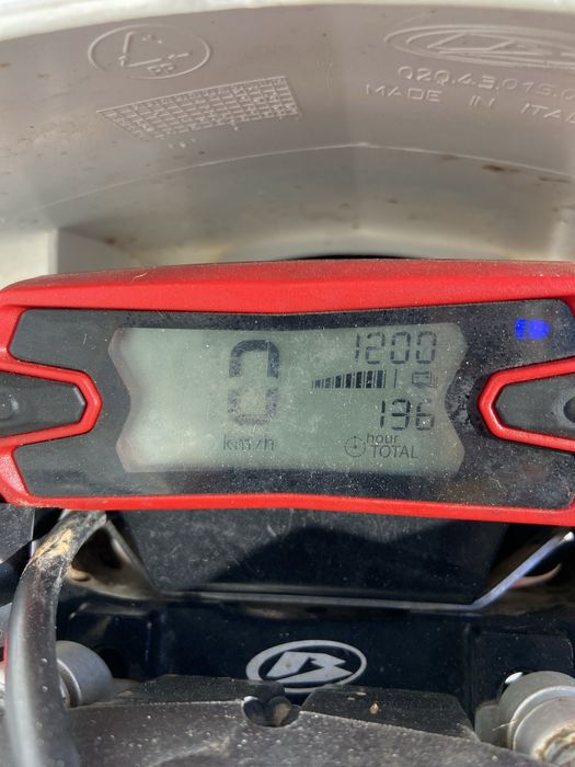 Beta Xtrainer 300 C/documentos