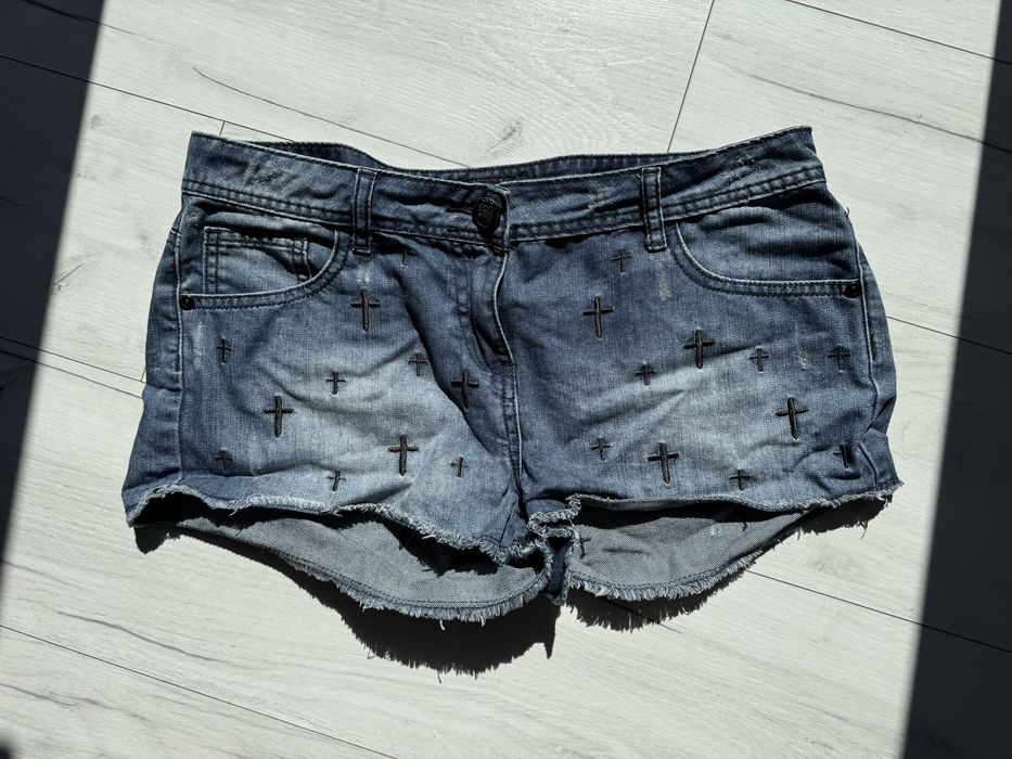Spodenki szorty jeansowe  w krzyże rock metal goth