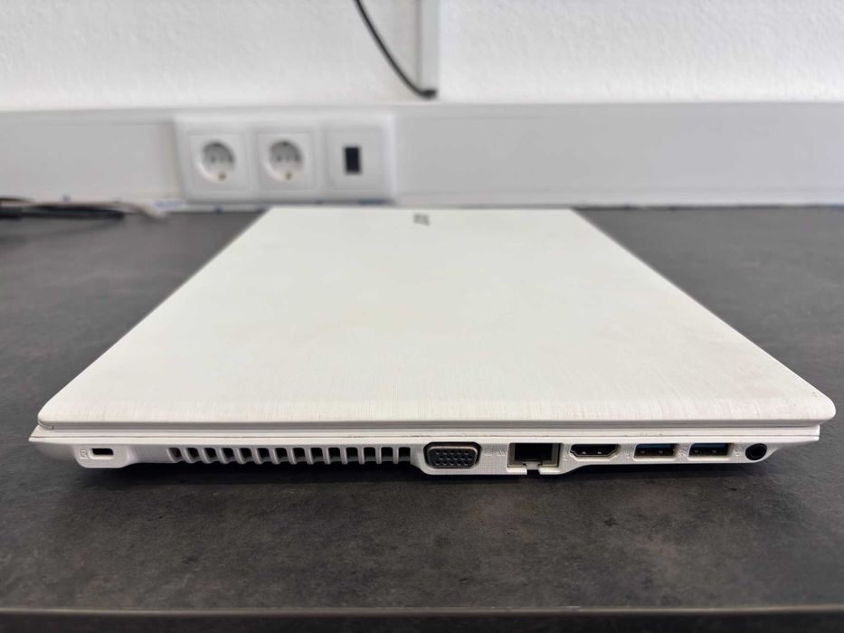 Acer Aspire E5-573496882745229987842