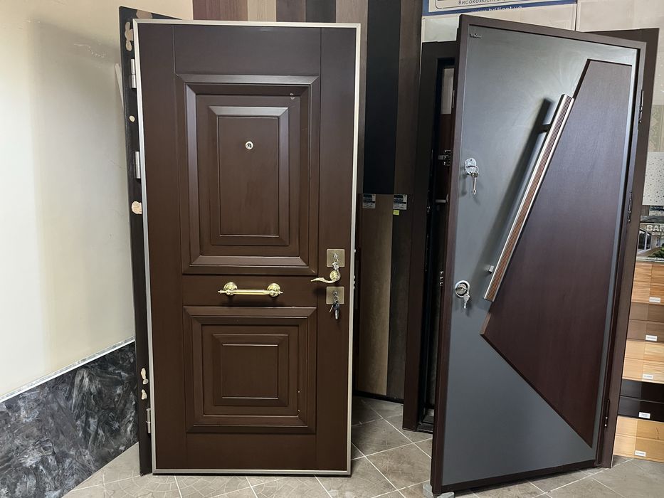 Двері вхідні броньовані РОЗПРОДАЖ