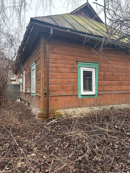 Продається частина будинку в селі Седнів, всього за 140 м до річки!