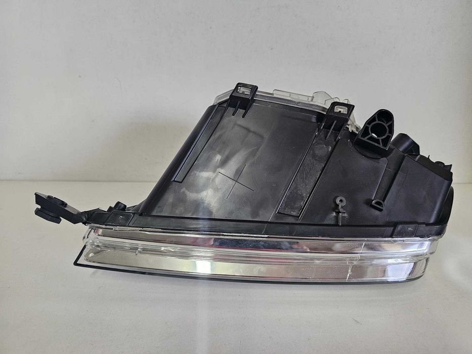 Ótica lado direito Skoda Fabia I | 127980