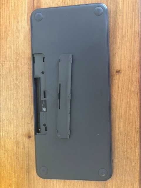 Teclado Logitech K380 + Rato Logitech Pebble M350