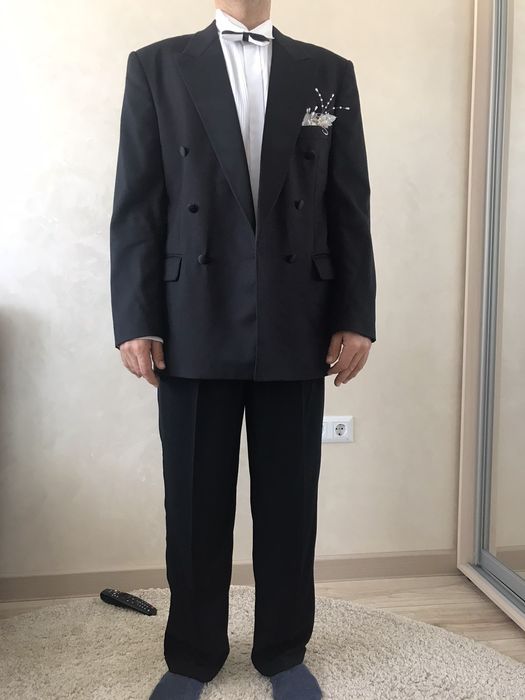 Костюм свадебный мужской