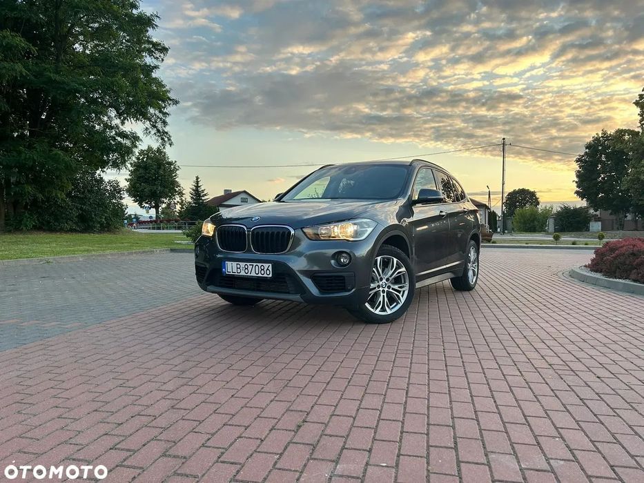 BMW X1 BMW X1 sDrive18i M-pakiet  Stan idealny