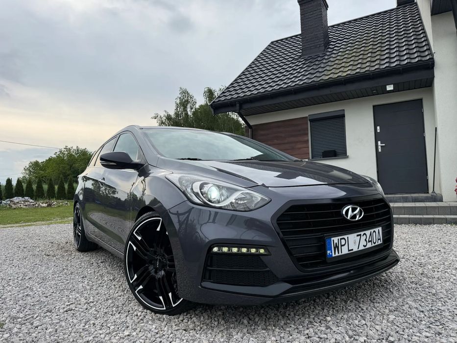 Hyundai I30 i30 Zarejestrowany Alu Kamera Nawigacja Diesel