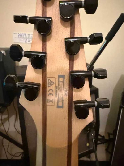 Guitarra Ibanez RG8