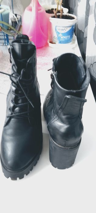 Зимние ботинки, сапожки.