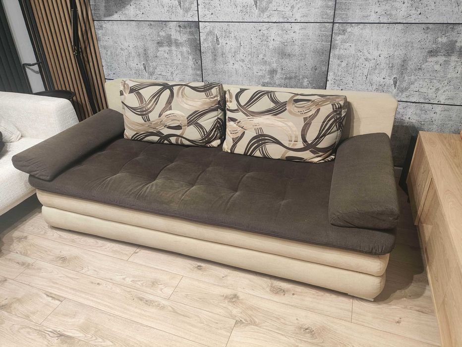 Kanapa rozkładana bez boków