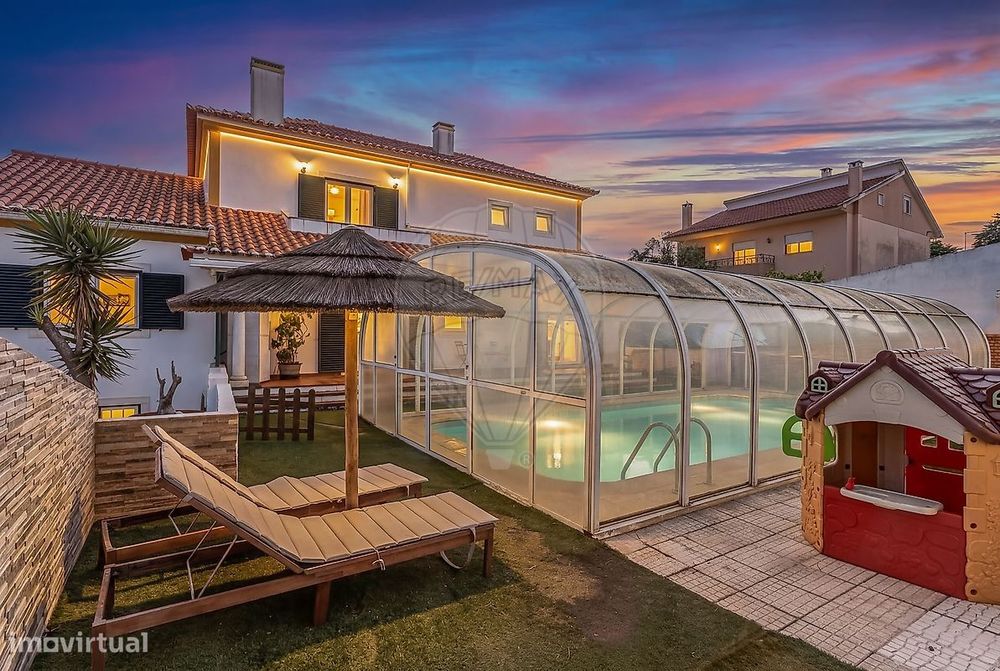 Moradia T4 para venda