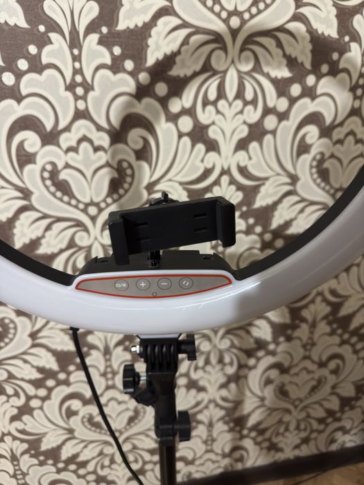 Кільцева лампа 45 см