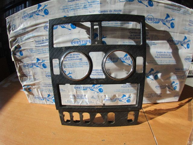 Moldura da consola central / rádio / aro MERCEDES-BENZ SLK (R170)