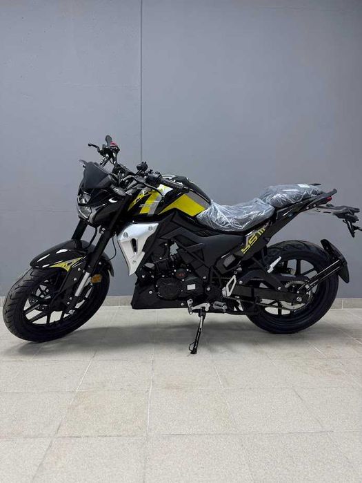 Мотоцикл Lifan SR220 4v