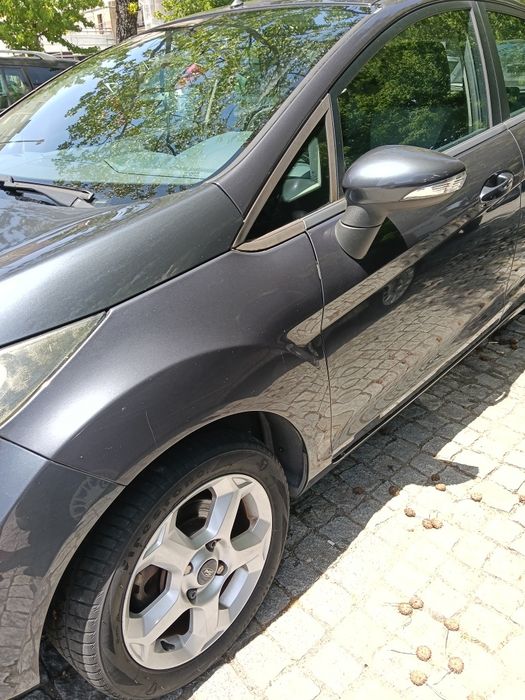 Ford fiesta 1.2 gasóleo