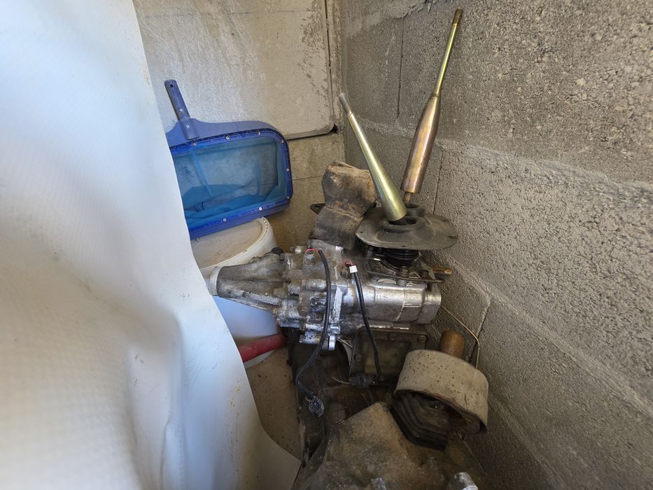 Caixa transferências mitsubishi pajero 2.5