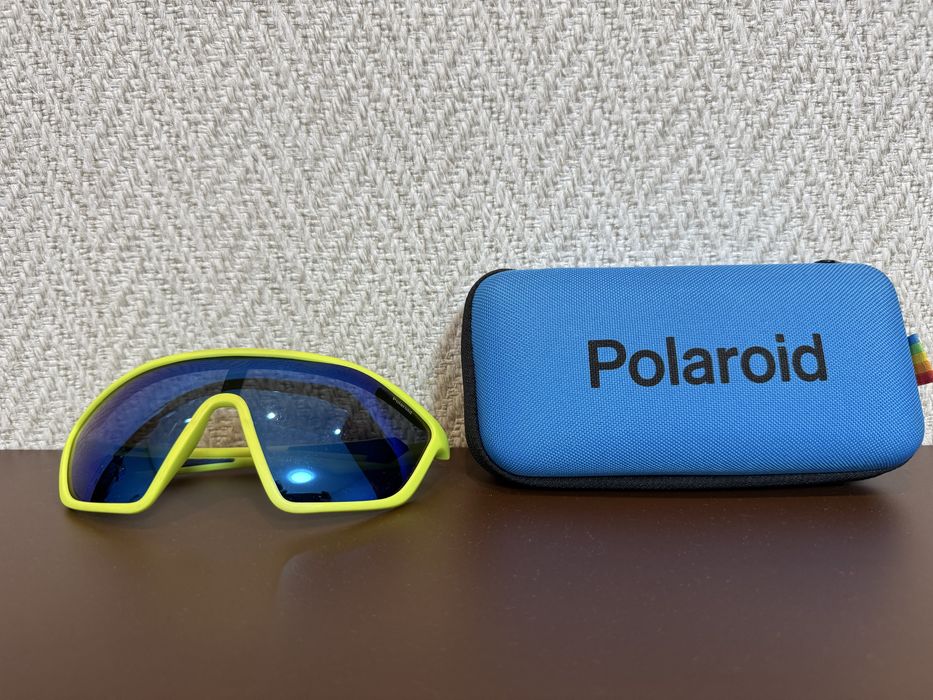Сонцезахисні окуляри Polaroid
