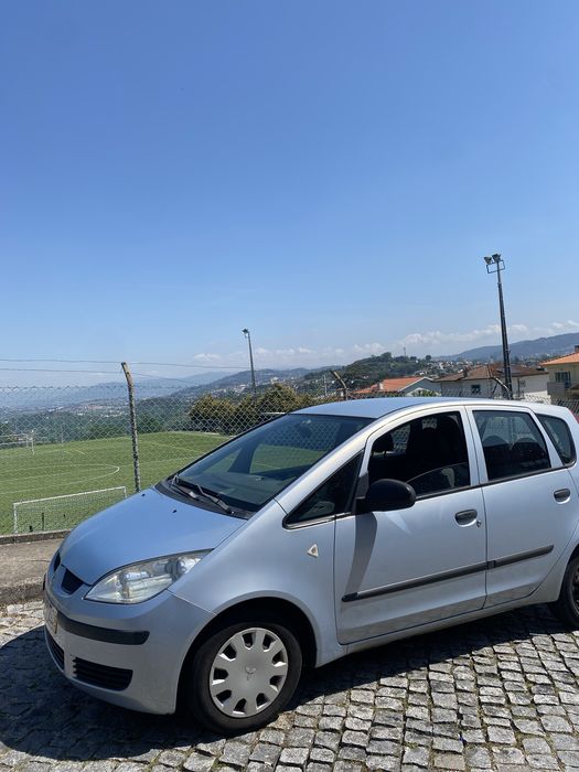 Mitsubishi Colt 2004