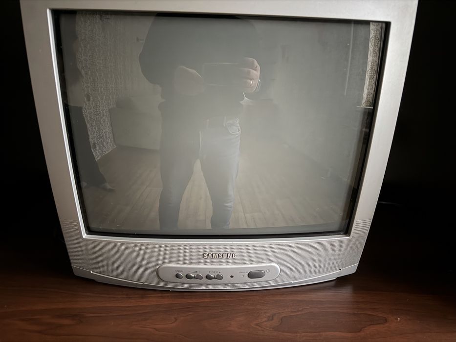 Телевізор самсунг