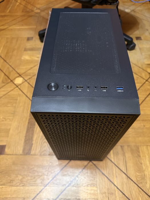 Ігровий ПК Intel Xeon E5-2640 v4 / Radeon RX 580 4GB / 16 ГБ DDR4 ECC / NVMe SSD 256 ГБ