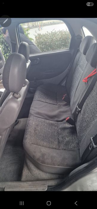 Corsa c 2001 , a gasolina