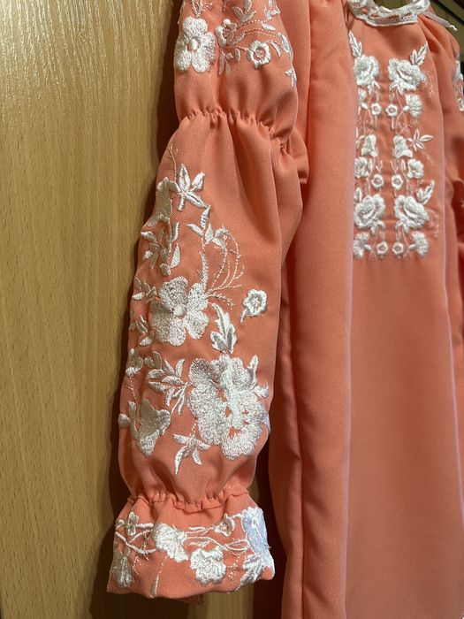 Плаття-вишиванка