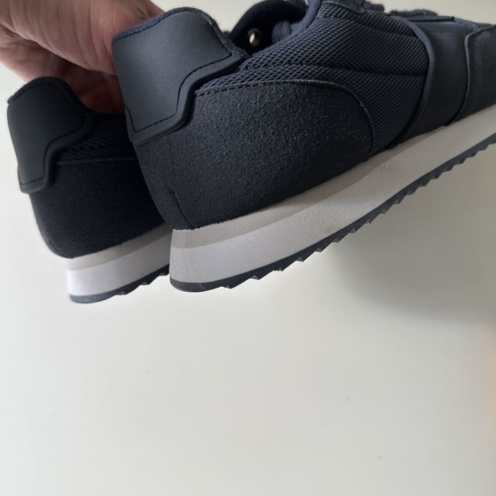 Mango кросівки 30 і 36