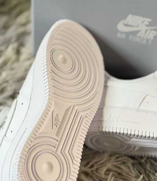 Buty meskie Mokasyny Nike_Air_Force_1_Low '07_Biały R.39