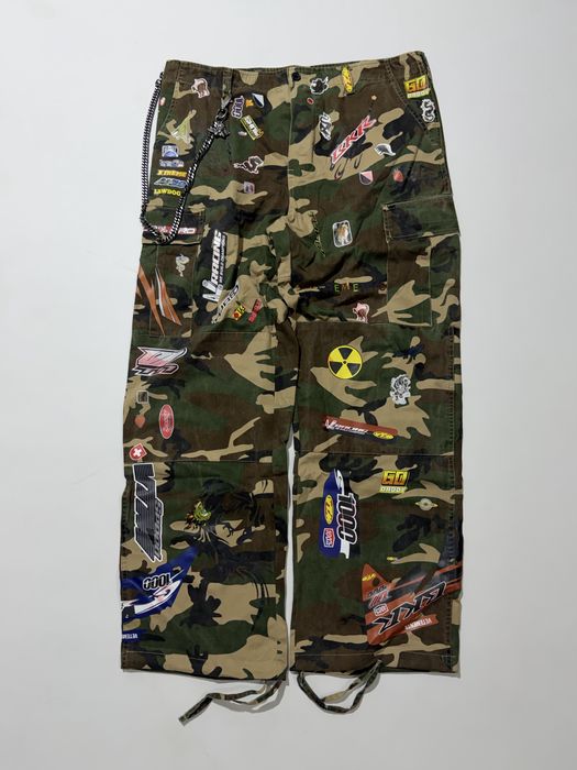 штаны Vetements FW18 Camouflage Sticker Cargo Pants