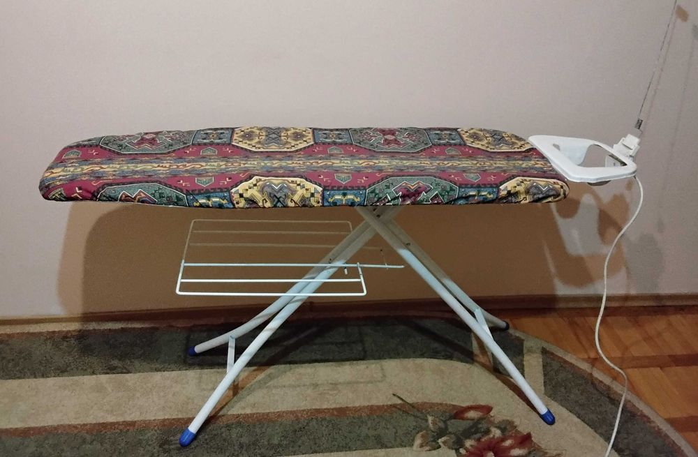 Дошка для прасування гладильна дошка