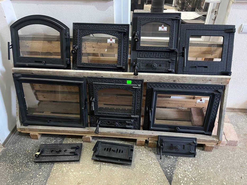 Дверки чавунні для каміна. Дверки пічні. Двері камінні Булат.