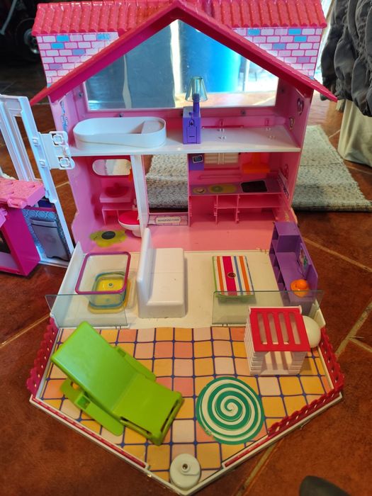 Casa Barbie e  acessórios