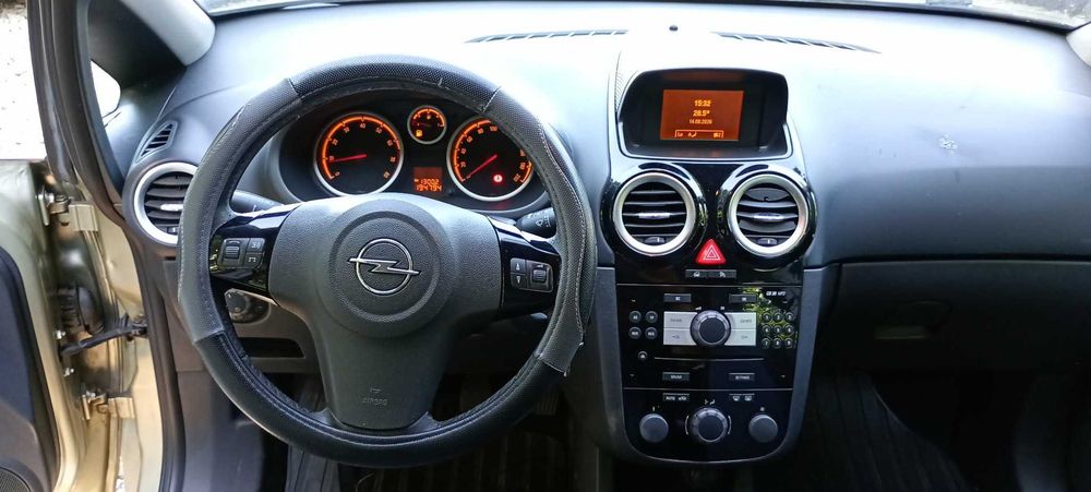 OPEL CORSA D 1,4 2007