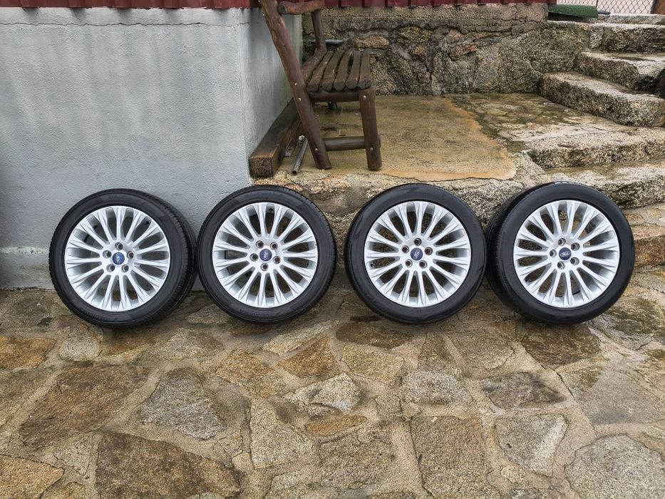 4 Jantes Ford 5x108 + 4 Pneus