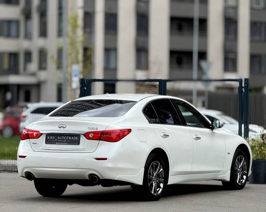 Infiniti Q50 AWD