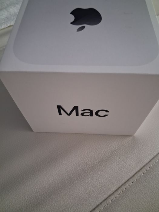 Mac mini M4 novo selado