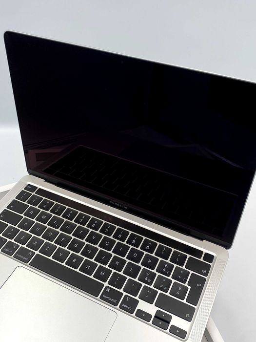 Ноутбук Apple MacBook Pro 13" i5/16/512GB Silver (MWP72) 2020