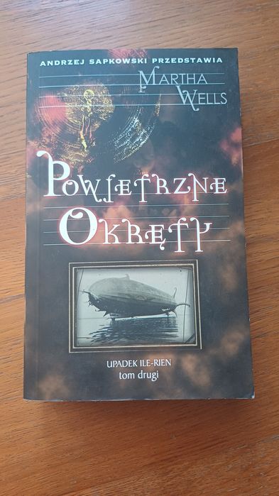 Martha Wells Powietrzne Okręty