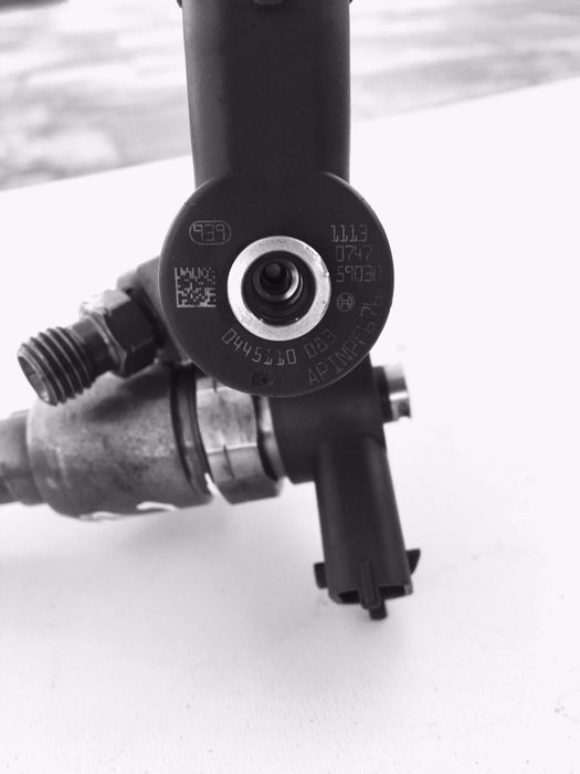 Форсунки 1.3 Опель Комбо Меріва Добло Пунто Фіат 0445110083