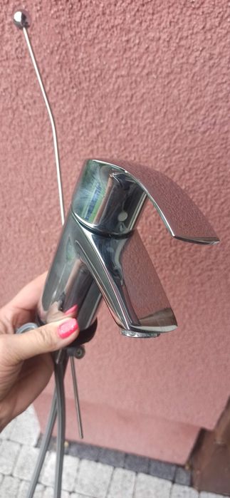 Bateria umywalkowa i do bidetu Grohe.