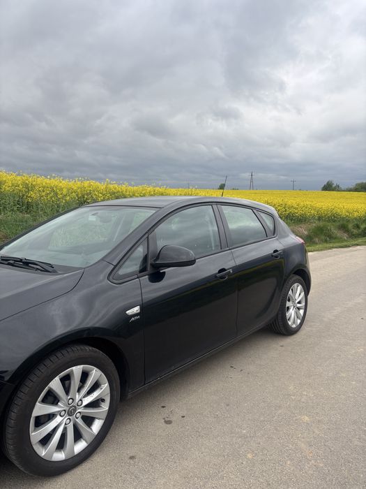 Opel astra J 2013