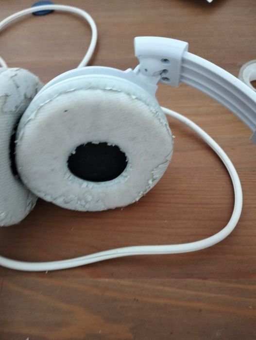 Słuchawki Sony  białe uzywane