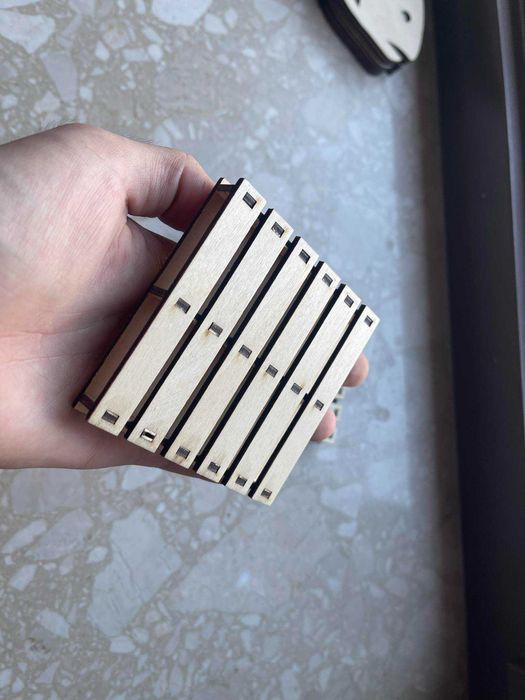 Podstawka Pod Kubek w Kształcie Mini Palety - 9x9 cm, Sklejka 3 mm