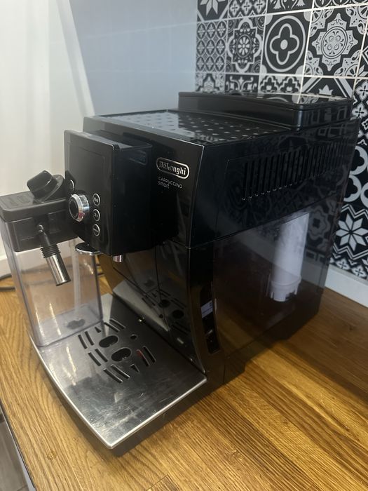 Ekspres  Delongi cappuccino smart