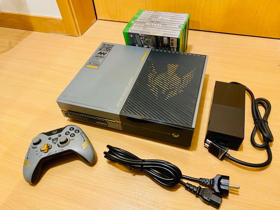 Xbox One 1Tb ed. limitada COD + 11 jogos + comando, como novo