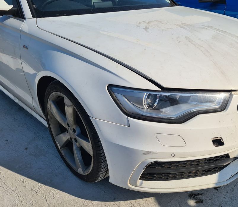 Błotnik prawy przedni przód Audi A6 C7 s- line LY9C 11-14 R.